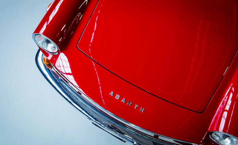 D05_Abarth-2400-Coupe-Allemano